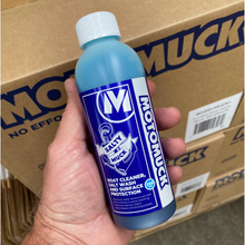 Load image into Gallery viewer, Boat Cleaner, Salt Wash and Surface Protection. SALTY MUCK 250ml Sample