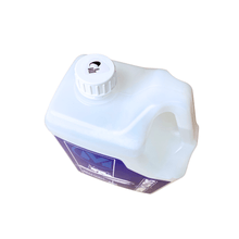 Load image into Gallery viewer, Inflatable Boat Cleaner - SALTYMUCK 5L