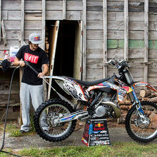 Load image into Gallery viewer, BLACK FRIDAY Motorcycle Cleaner 20L + Snow Foam Gun