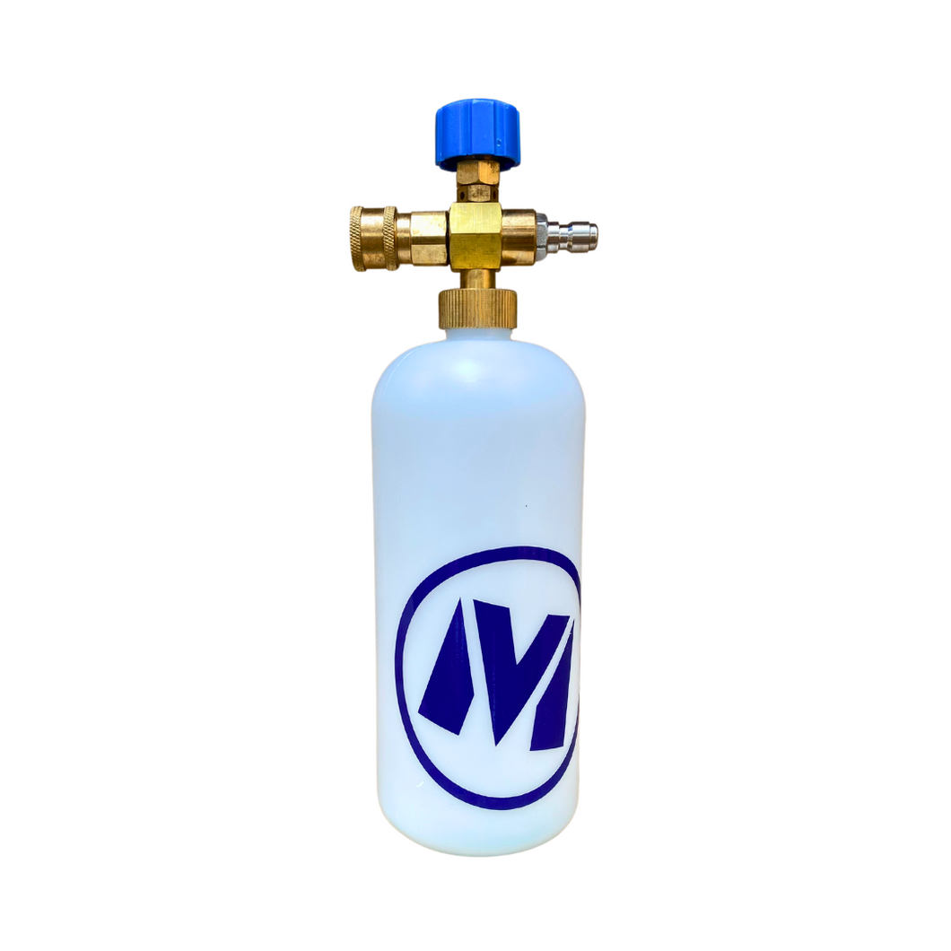 Soap Applicator and Dilution Bottle for Under Vehicle Cleaner